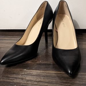 New Nine West Pumps